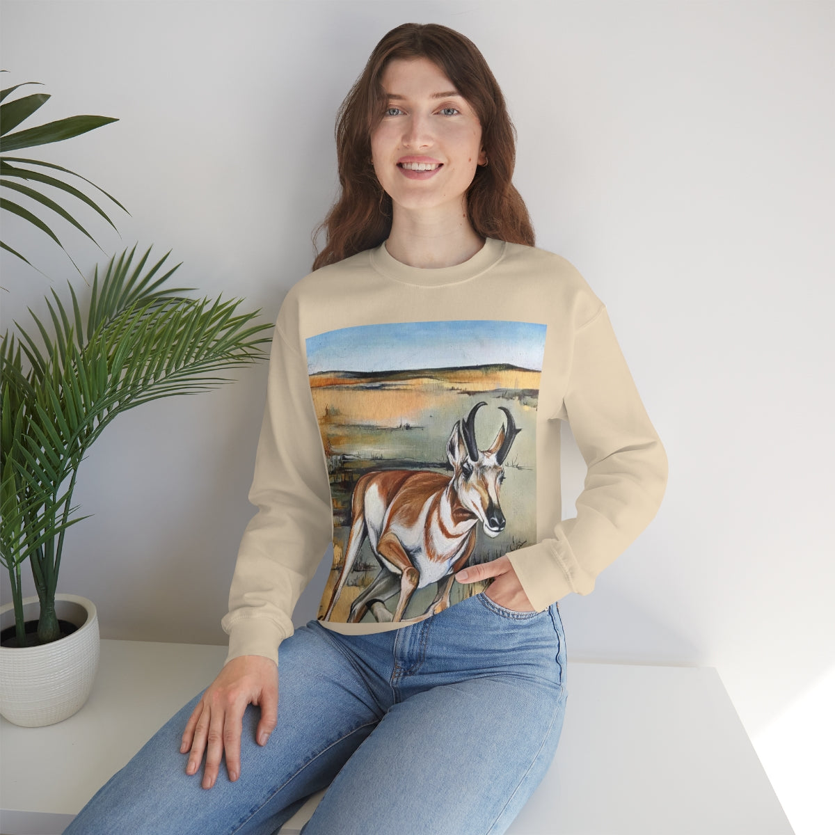 Antelope Running Sweatshirt Woman Sitting